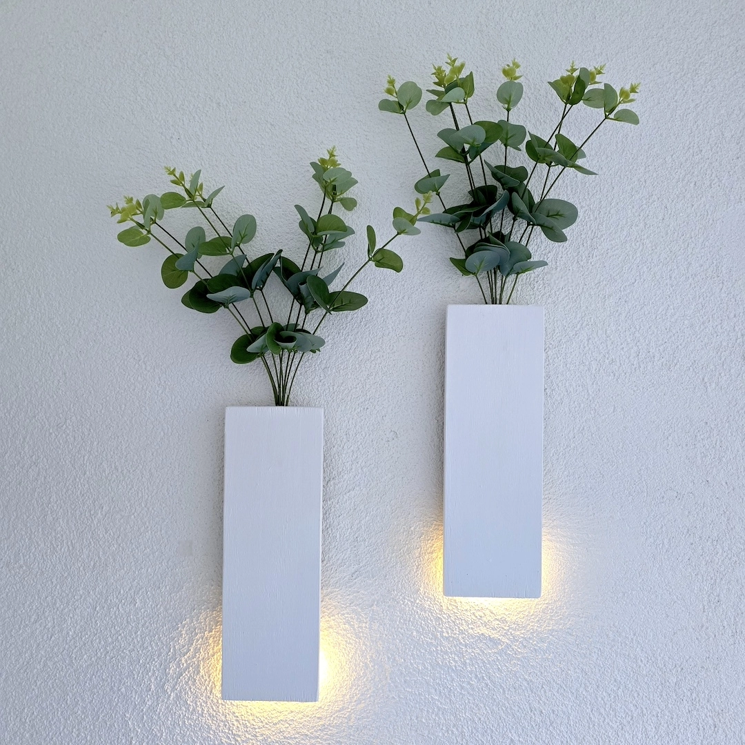 Okaliptus%20Çiçekli,%20Led%20Işıklı%20Duvar%20Dekoru%20-%20Beyaz