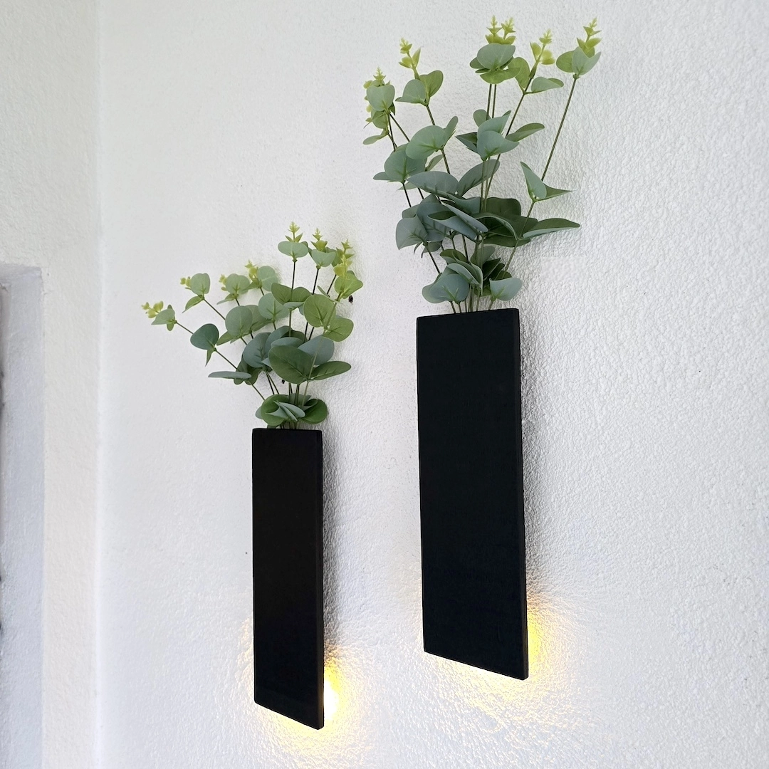 Okaliptus%20Çiçekli,%20Led%20Işıklı%20Duvar%20Dekoru%20-%20Siyah