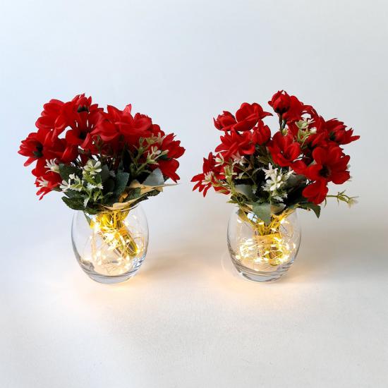 Cam Vazo Led Işıklı Kırmızı Biçme Yapay Çiçekli İkili Set
