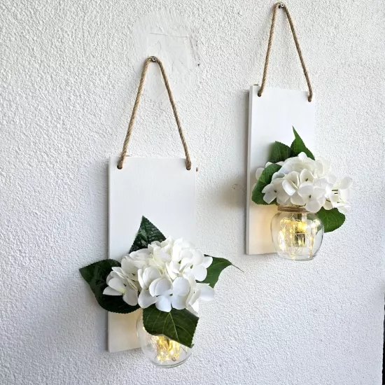 Beyaz Islak Ortanca Çiçekli Duvar Dekoru