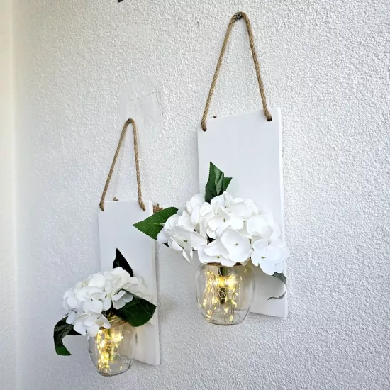 Beyaz Islak Ortanca Çiçekli Duvar Dekoru