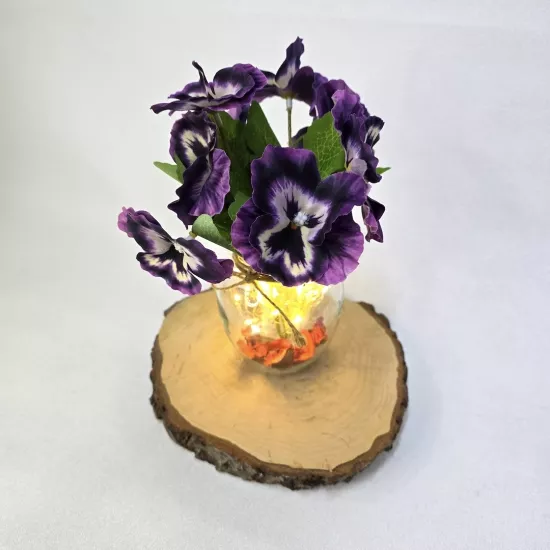 Mor Menekşe Çiçekli, Led Işıklı Dekoratif Vazo