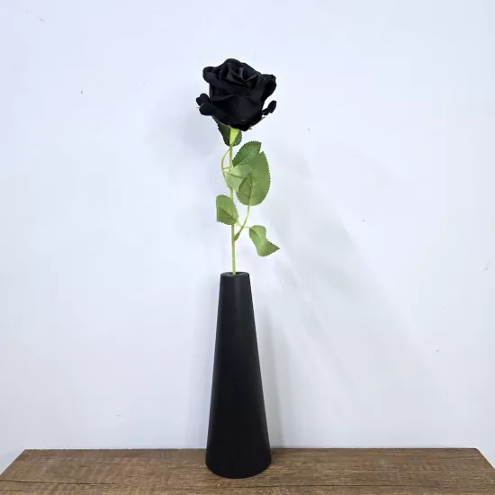 Siyah Tek Dal Gül, Siyah Vazo 45cm