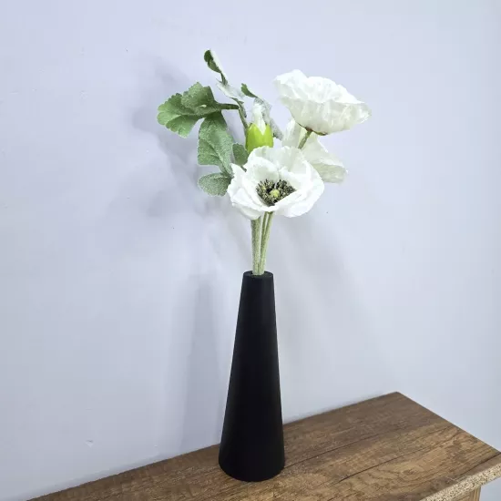 Beyaz Gelincik, Siyah Vazo 40cm