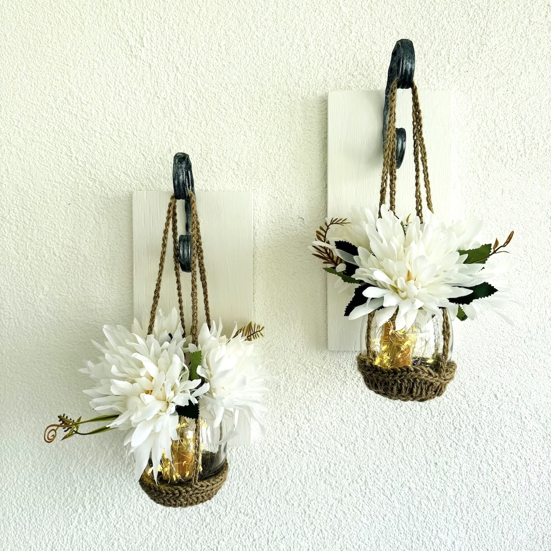 Duvar%20Dekoru,%20Led%20Işıklı,%20Beyaz%20Yıldız%20Çiçekli,%20Beyaz%20Aplik%20İkili%20Set