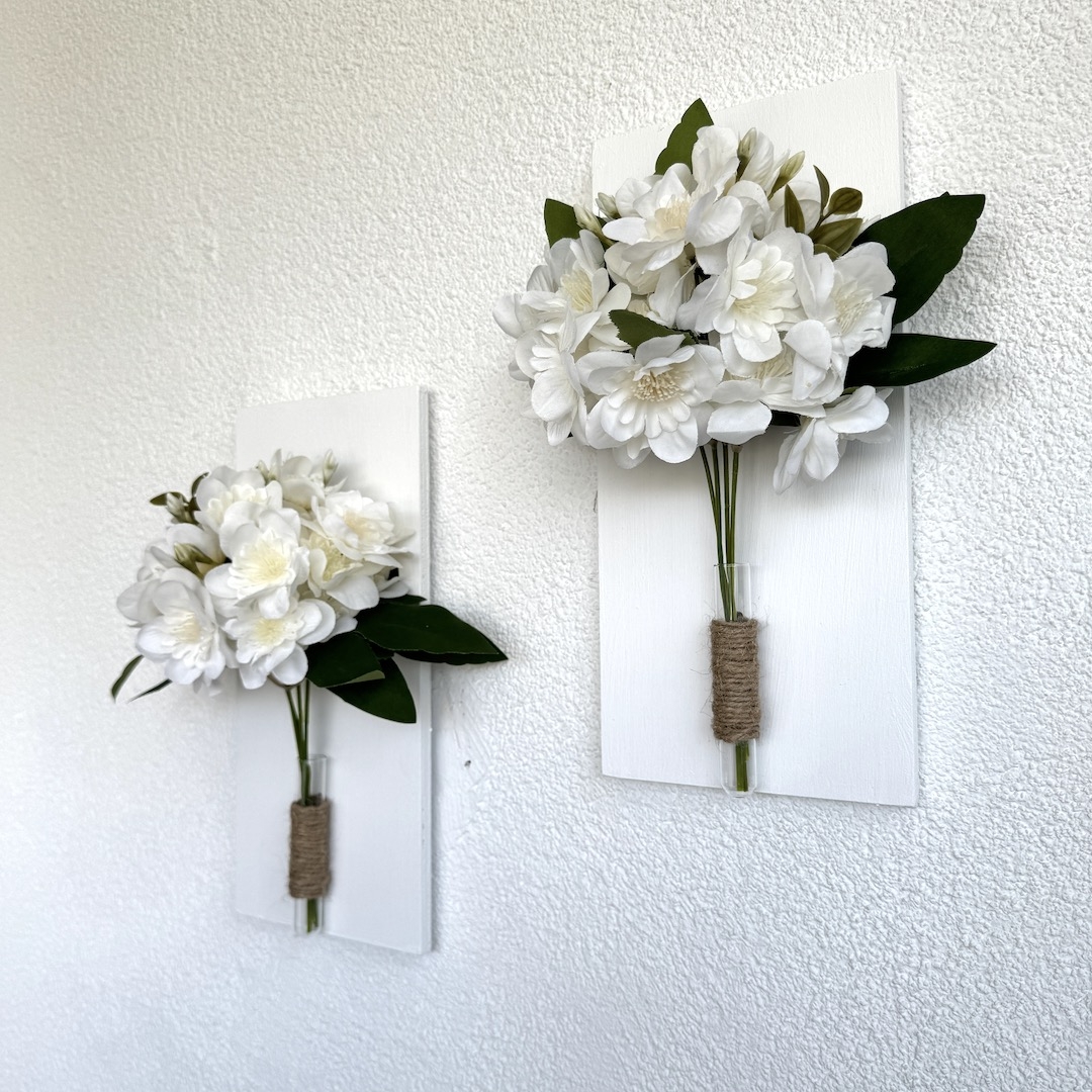 Beyaz%20Yasemin%20Çiçekli%20Duvar%20Dekoru%20Beyaz%20İkili%20Set
