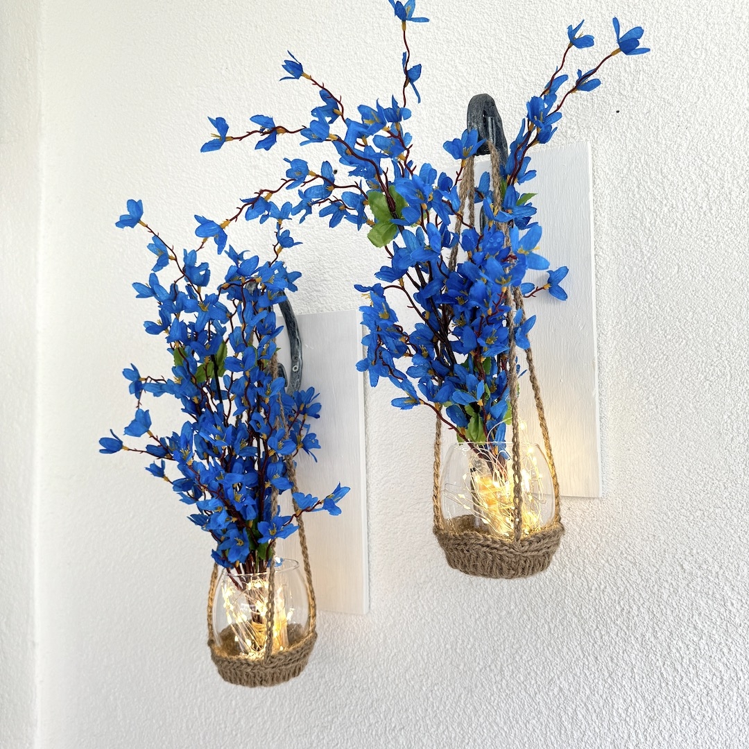 Duvar%20Dekoru,%20Led%20Işıklı,%20Mavi%20Sakura%20Çiçekli,%20Beyaz%20Aplik%20İkili%20Set