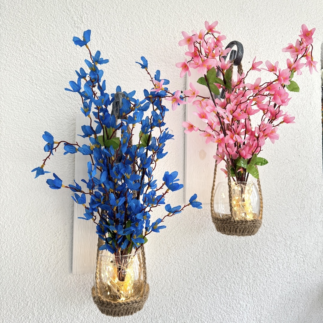 Duvar%20Dekoru,%20Led%20Işıklı,%20Pembe%20ve%20Mavi%20Sakura%20Çiçekli,%20Beyaz%20Aplik%20İkili%20Set