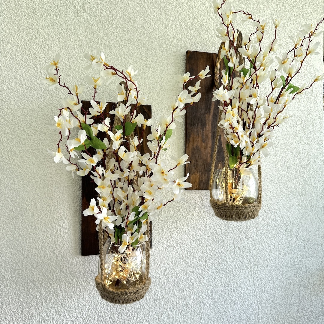 Duvar%20Dekoru,%20Led%20Işıklı,%20Beyaz%20Sakura%20Çiçekli,%20Ceviz%20Aplik%20İkili%20Set