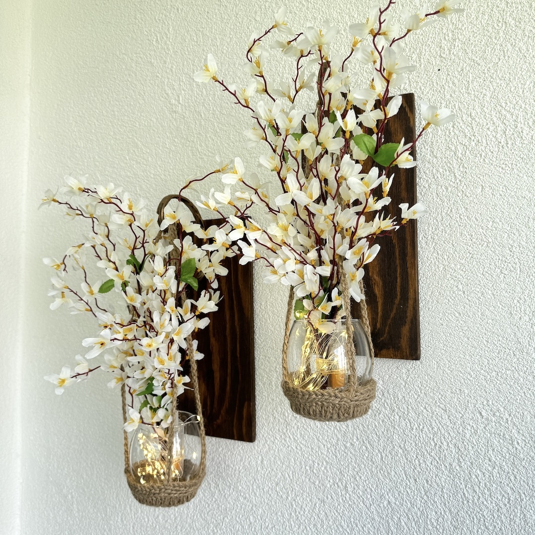Duvar%20Dekoru,%20Led%20Işıklı,%20Beyaz%20Sakura%20Çiçekli,%20Ceviz%20Aplik%20İkili%20Set