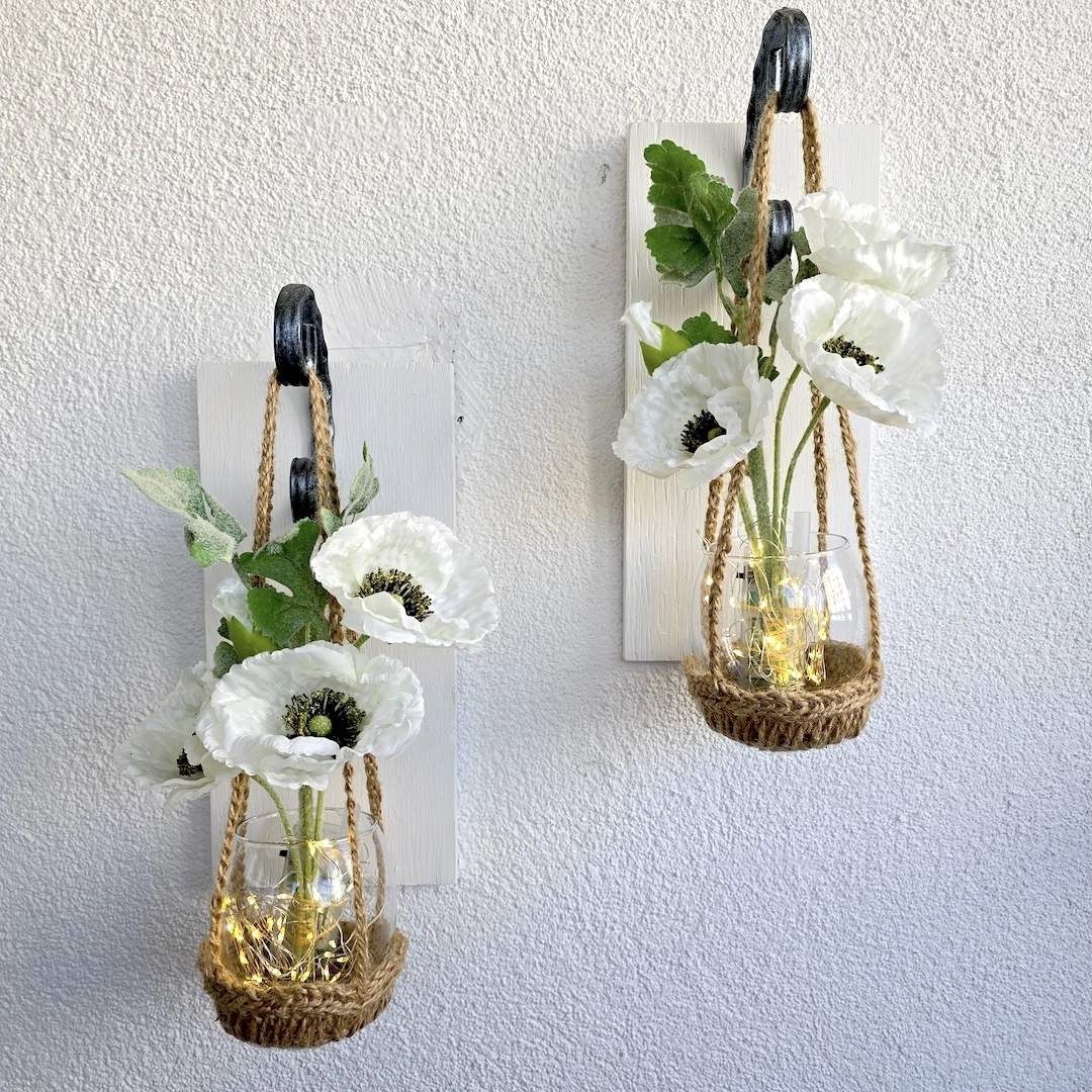 Duvar%20Dekoru,%20Led%20Işıklı,%20Beyaz%20Gelincik%20Çiçekli,%20Beyaz%20Aplik%20İkili%20Set