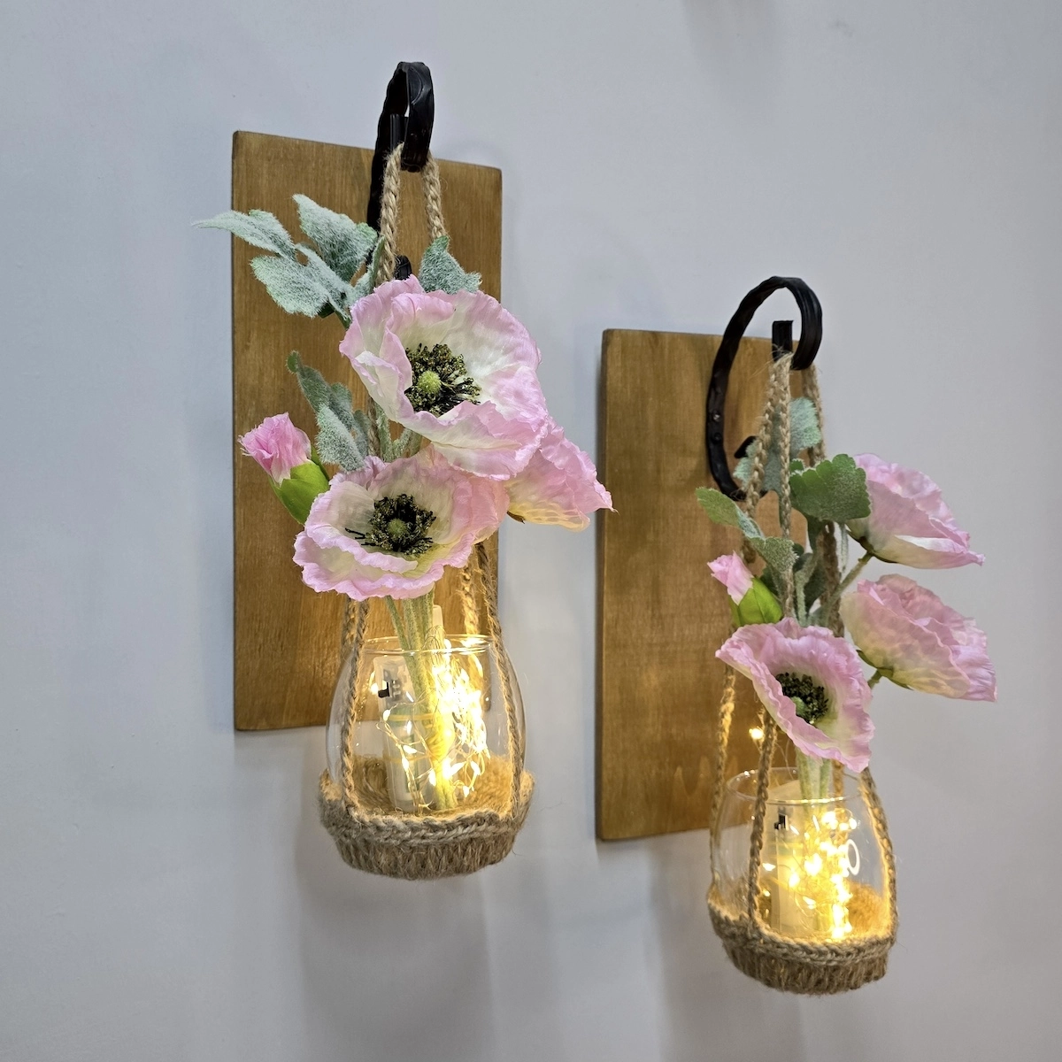 Duvar%20Dekoru,%20Led%20Işıklı,%20Pembe%20Gelincik%20Çiçekli,%20Meşe%20Aplik%20İkili%20Set
