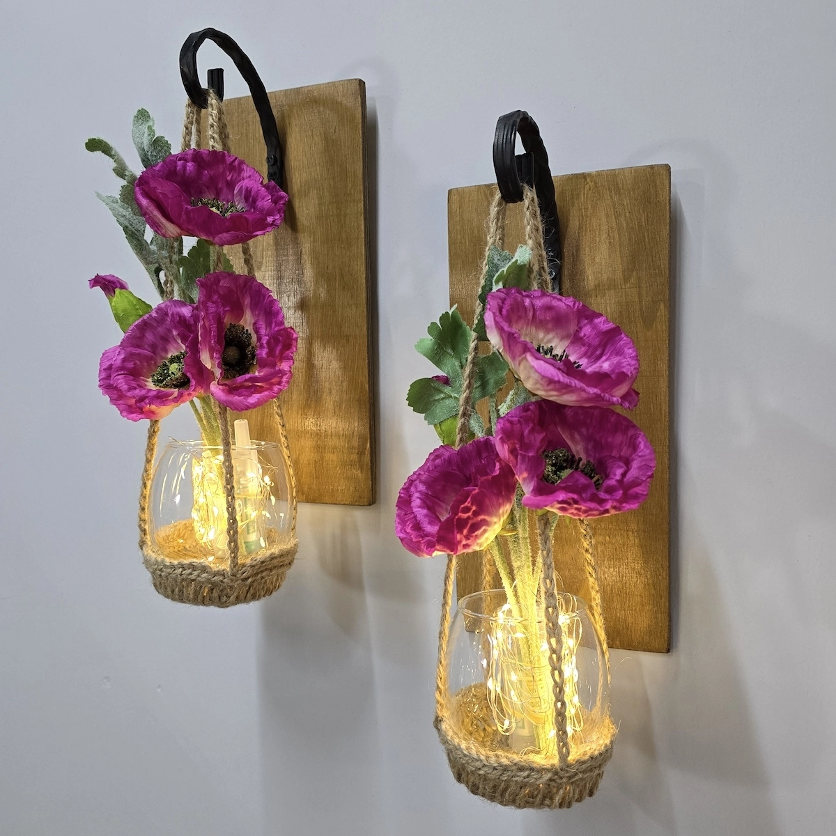 Duvar%20Dekoru,%20Led%20Işıklı,%20Pembe%20Gelincik%20Çiçekli,%20Meşe%20Aplik%20İkili%20Set