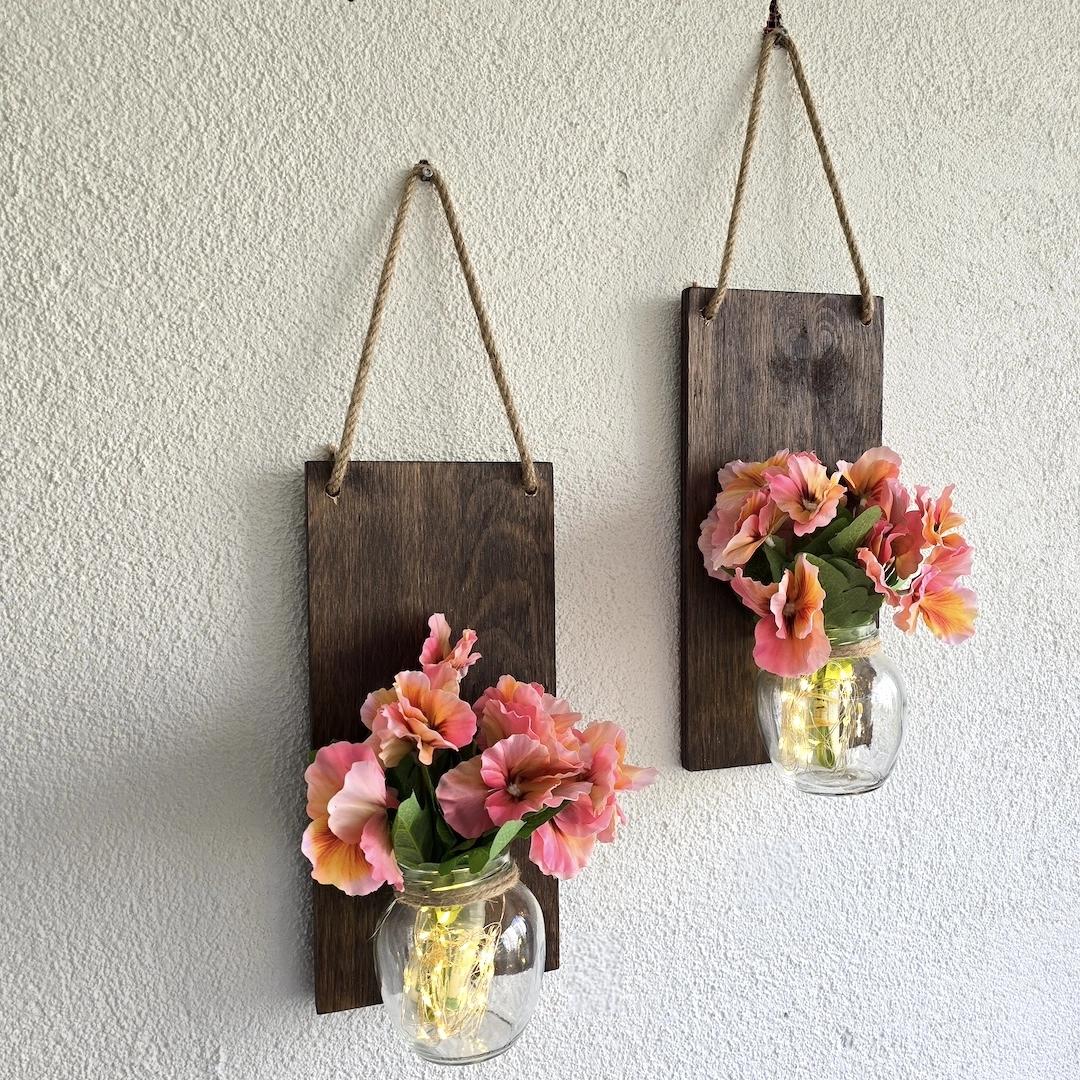 Led%20Işıklı,%20Pembe%20Menekşe%20Çiçekli%20Duvar%20Dekoru%20Ceviz%20İkili%20Set