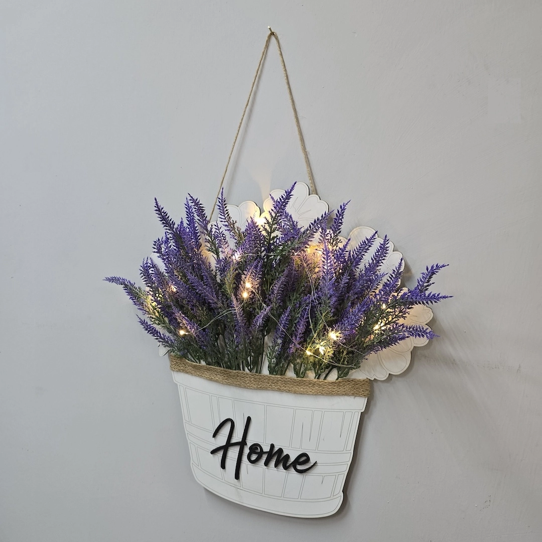 Led%20Işıklı%20ve%20Lavanta%20Çiçekli%20Kapı%20ve%20Duvar%20Dekoru