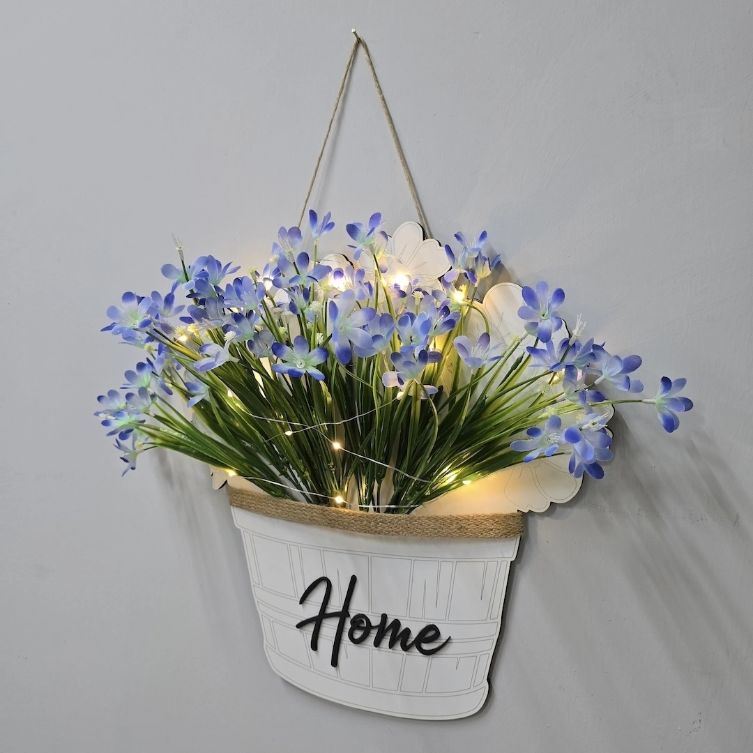 Led%20Işıklı%20ve%20Mavi%20Nergis%20Çiçekli%20Kapı%20ve%20Duvar%20Dekoru