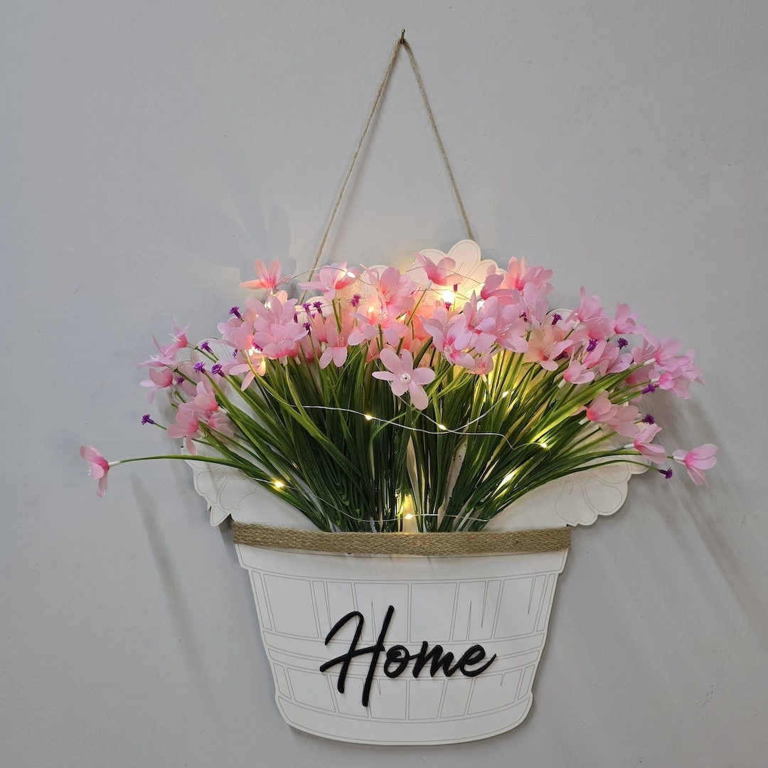 Led%20Işıklı%20ve%20Pembe%20Nergis%20Çiçekli%20Kapı%20ve%20Duvar%20Dekoru