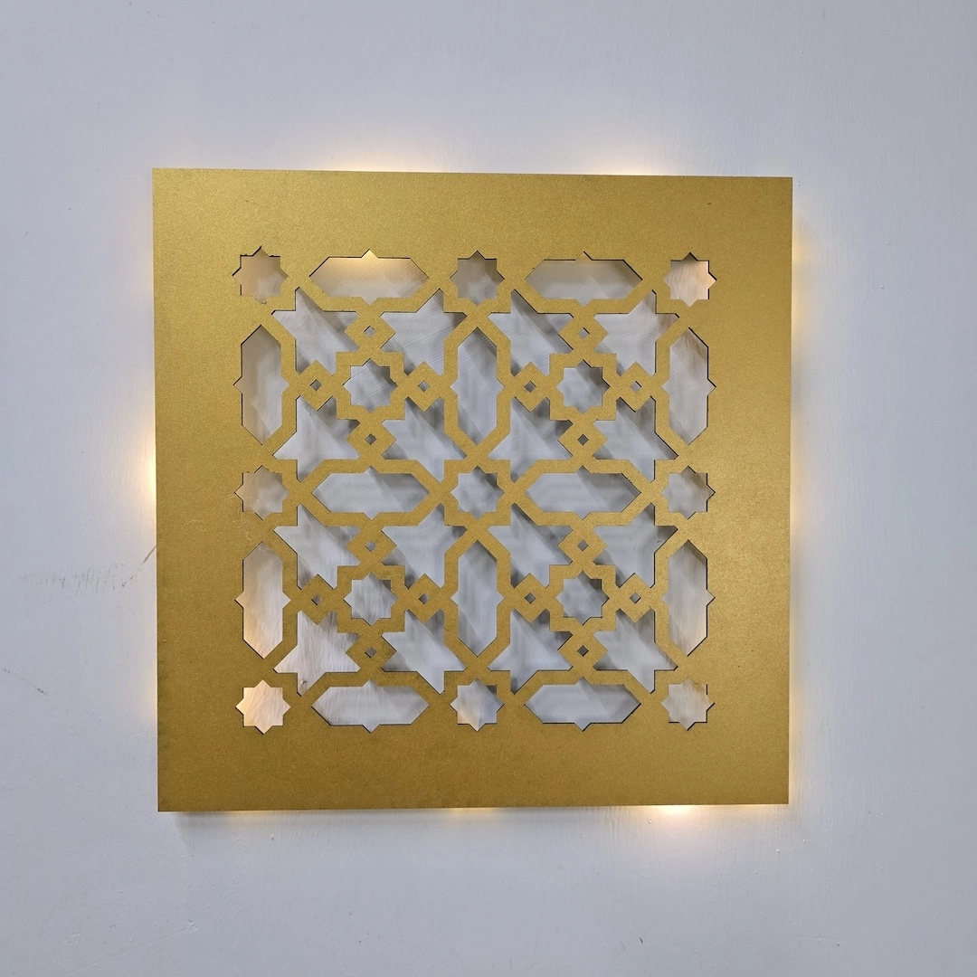 Led%20Işıklı%20Motif%20Tablo%202%20-%2030x30cm%20Gold