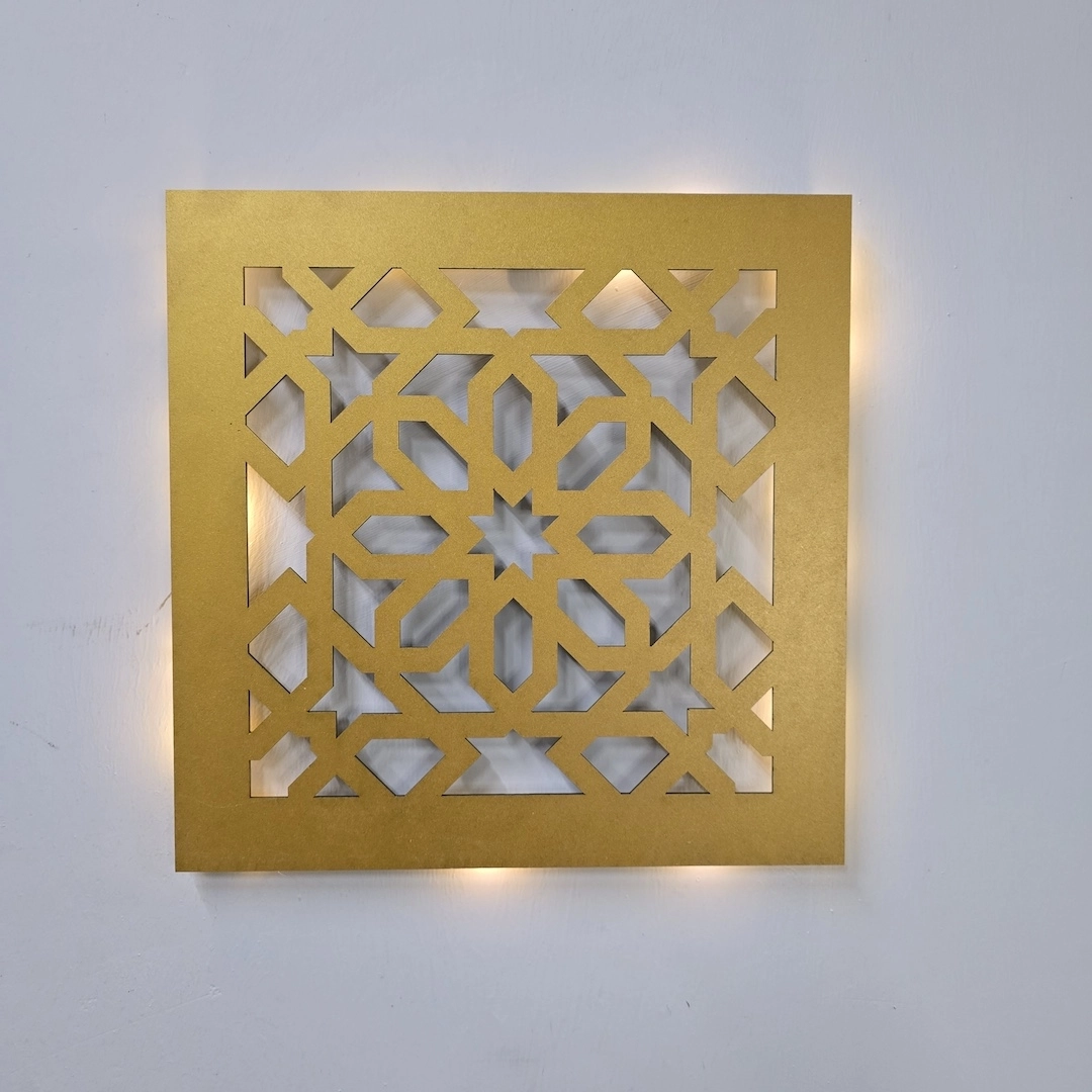 Led%20Işıklı%20Motif%20Tablo%203%20-%2030x30cm%20Gold