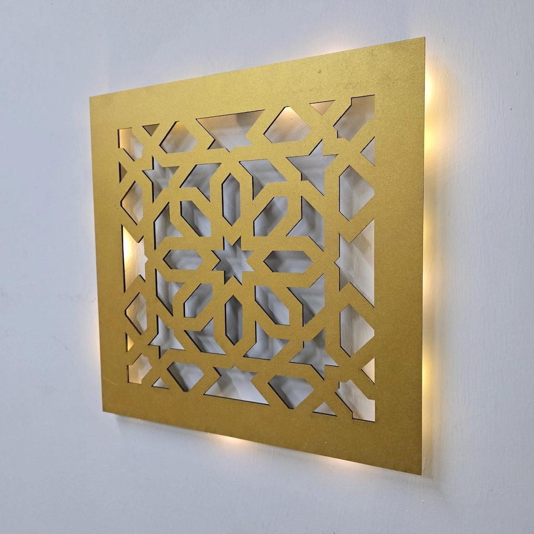 Led%20Işıklı%20Motif%20Tablo%203%20-%2030x30cm%20Gold