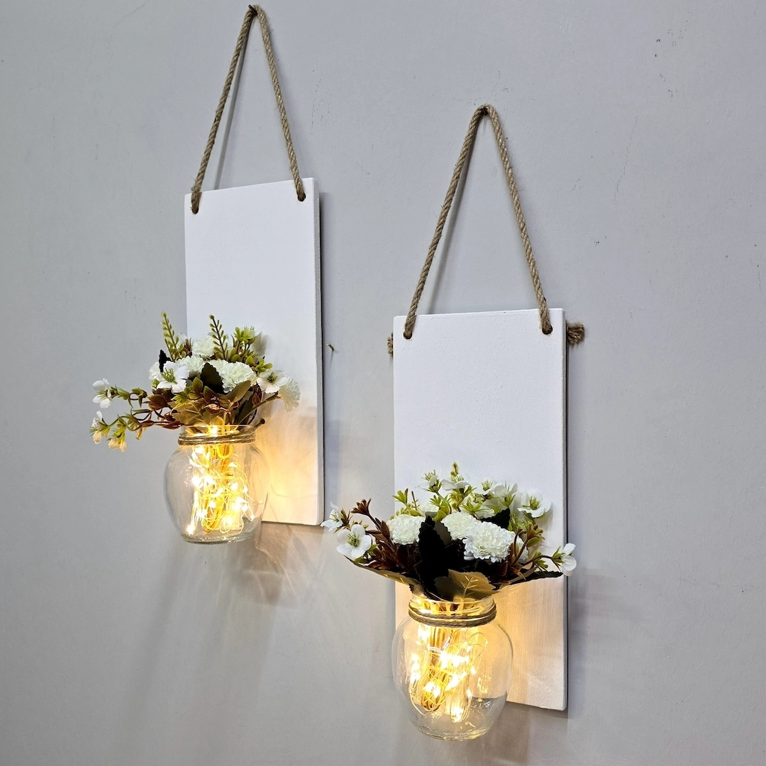 Led%20Işıklı,%20Beyaz%20Karanfil%20Çiçekli%20Duvar%20Dekoru%20İkili%20Set,%20Ceviz