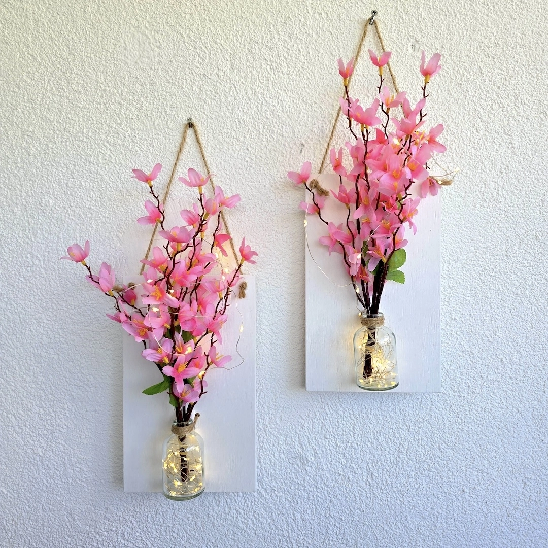 Pembe%20Sakura%20Çiçekli%20ve%20Led%20Işıklı%20Duvar%20Dekoru%202%20li%20Set%20-%20Beyaz