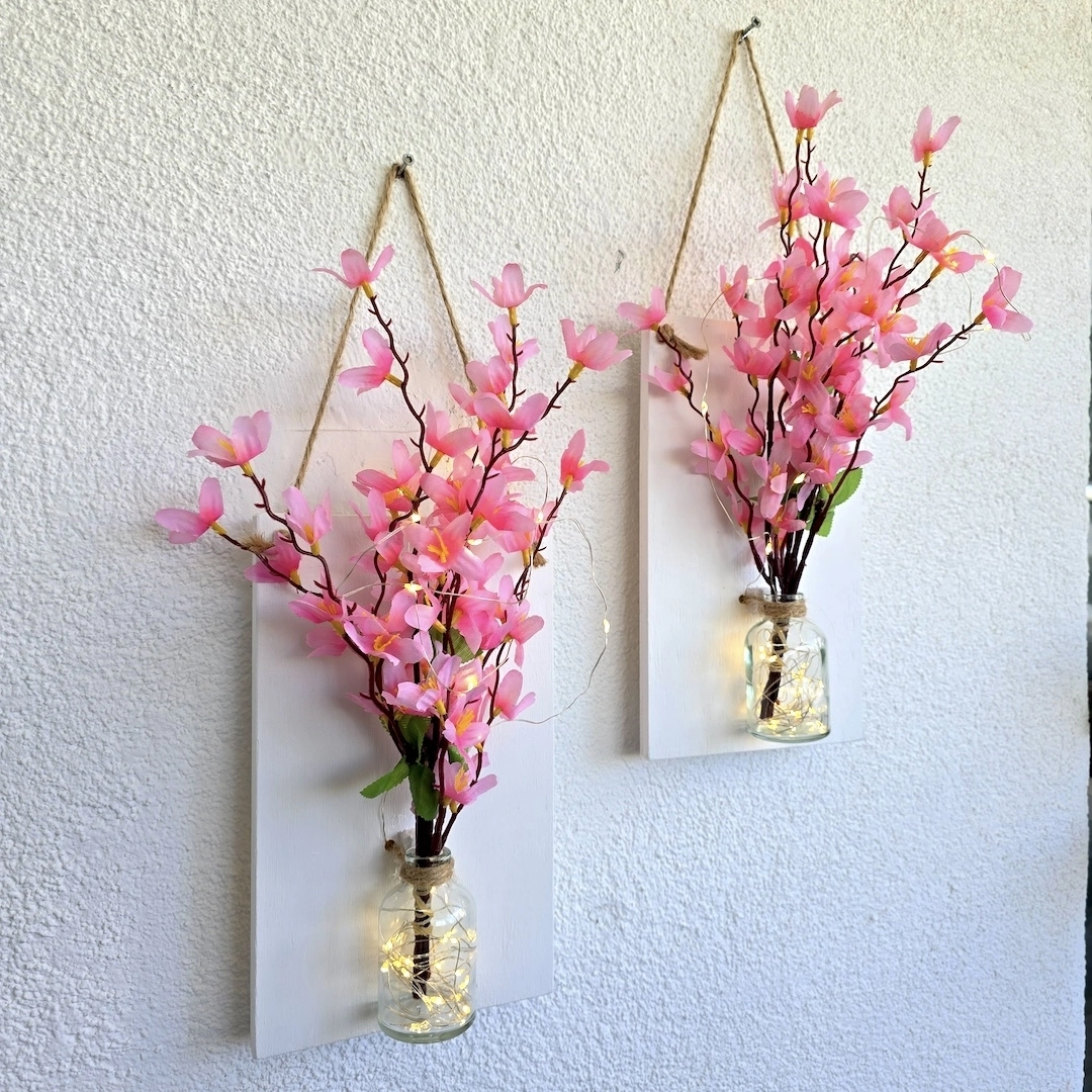 Pembe%20Sakura%20Çiçekli%20ve%20Led%20Işıklı%20Duvar%20Dekoru%202%20li%20Set%20-%20Beyaz