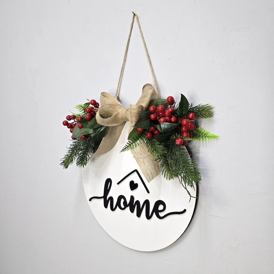 Kokina%20ve%20Kozalak%20Çiçekli,%20Home%20Yazılı%20Kapı%20Süsü