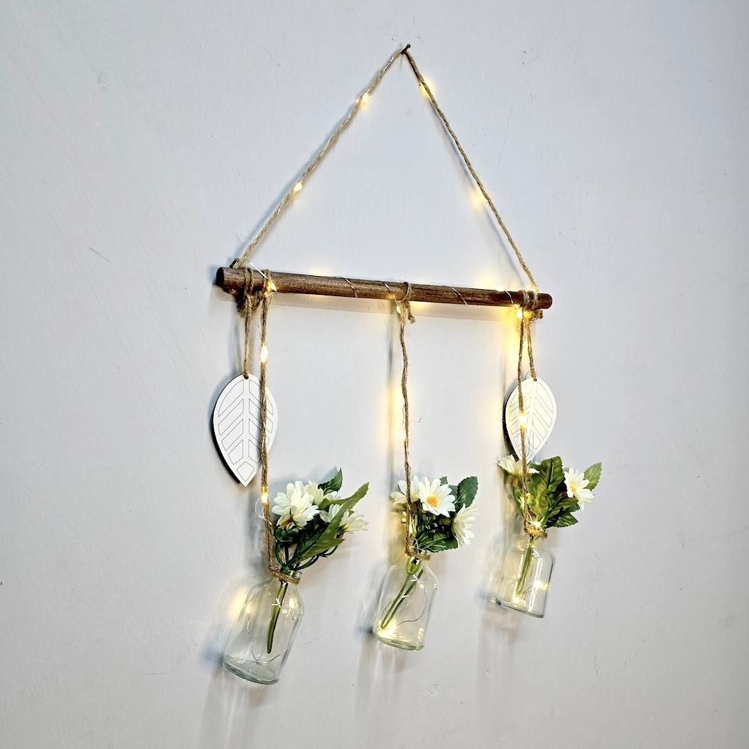 Papatya%20Çiçekli,%20Led%20Işıklı%20Duvar%20Dekoru