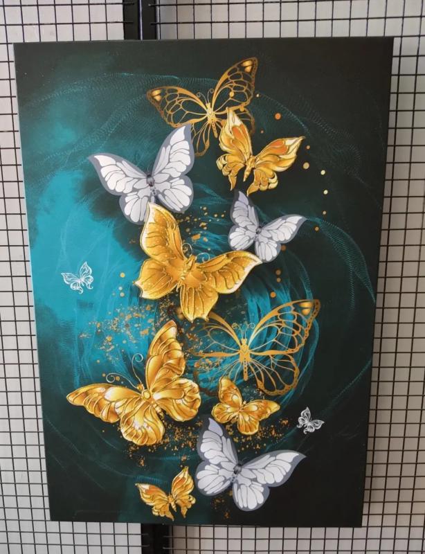 GOLDEN%20BUTTERFLY%20-%20Sim%20İşlemeli%20Kanvas%20Tablo